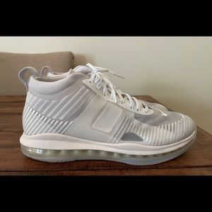 NWT Nike Lebron X JE Icon QS - White/Sail-Summit White - Size 11